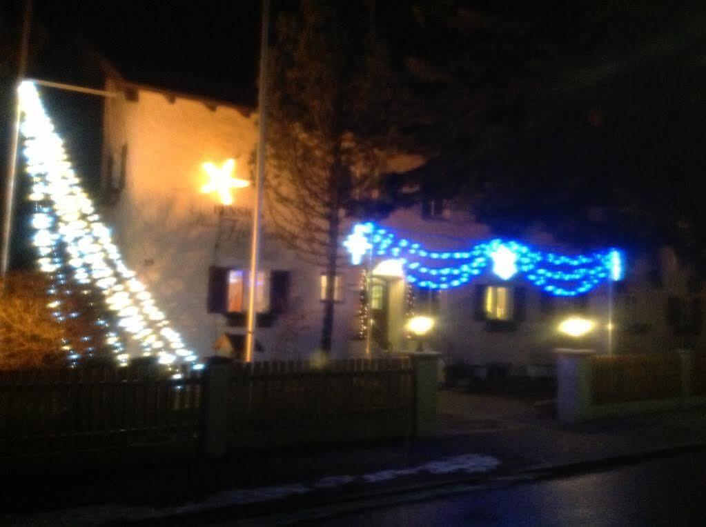 Haus Hollental Hotel Garmisch-Partenkirchen Ngoại thất bức ảnh